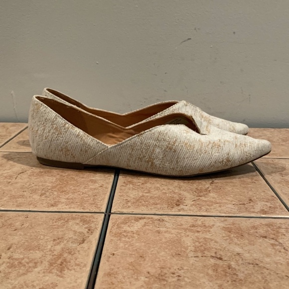 Band of Gypsies Jasmine Distressed Chenille White Vegan Flats size 10 - Picture 6 of 11